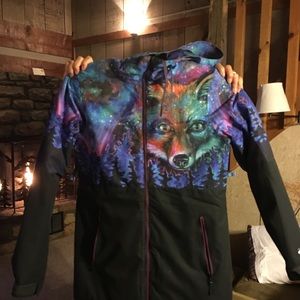 Woman’s brand new snowboard coat